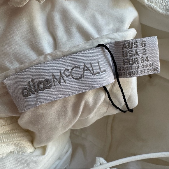 Alice McCall White Lace Dress - Picture 14 of 15